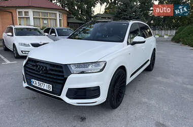 Audi Q7  2017