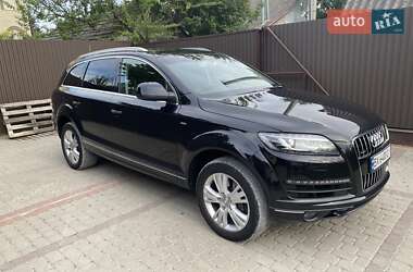 Audi Q7  2013