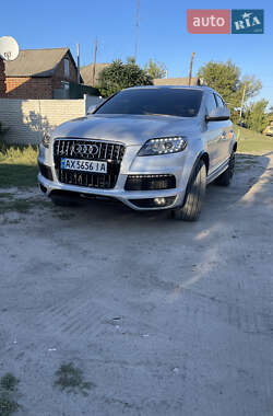 Audi Q7  2013