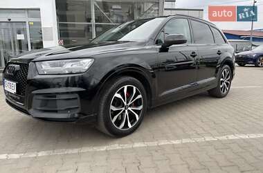 Audi Q7  2016