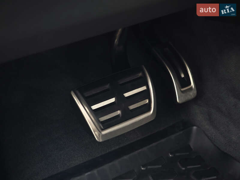 Внедорожник / Кроссовер Audi Q7 2018 в Дубно