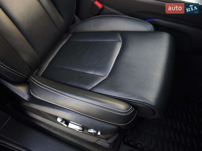 Внедорожник / Кроссовер Audi Q7 2018 в Дубно
