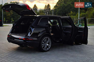 Внедорожник / Кроссовер Audi Q7 2018 в Дубно