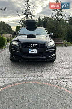 Audi Q7  2015