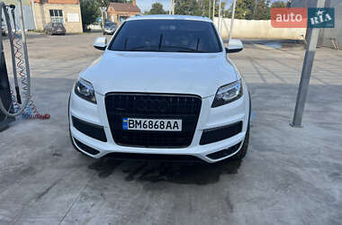 Audi Q7  2015