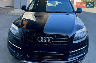 Audi Q7  2015