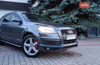 Audi Q7  2015