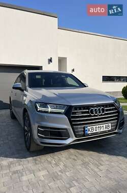 Audi Q7  2018