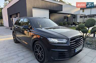 Audi Q7  2018