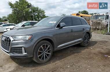 Audi Q7  2021