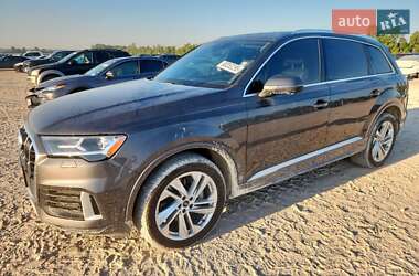 Audi Q7  2020