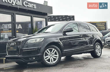 Audi Q7  2011