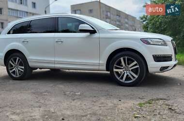 Audi Q7  2015