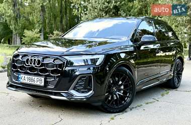 Audi Q7  2025