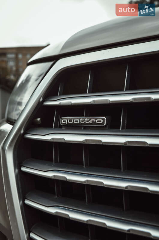 Внедорожник / Кроссовер Audi Q7 2016 в Виннице