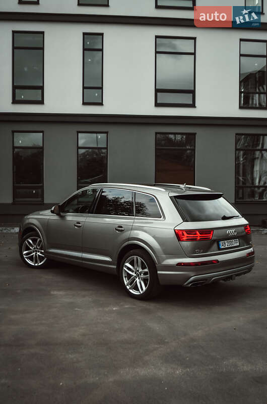 Внедорожник / Кроссовер Audi Q7 2016 в Виннице