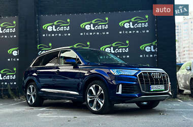 Audi Q7  2023