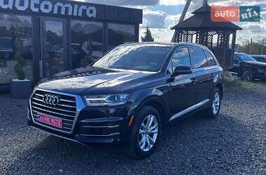 Audi Q7  2017