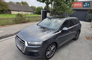 Audi Q7 2016