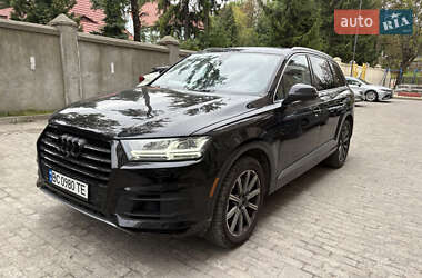 Audi Q7  2018