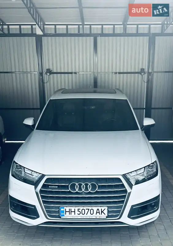 Audi Q7 2016