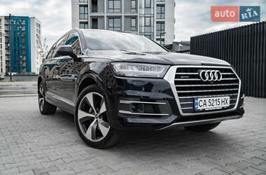 Audi Q7  2016
