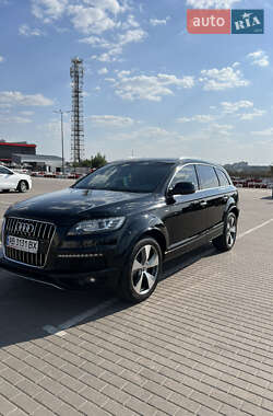 Audi Q7  2012