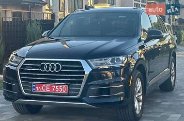 Audi Q7  2017