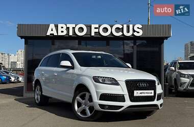 Audi Q7  2013