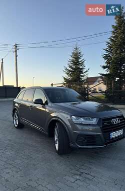 Audi Q7  2018