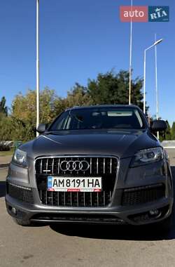 Audi Q7  2013