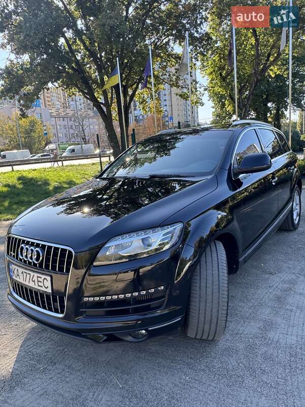 Audi Q7 2014