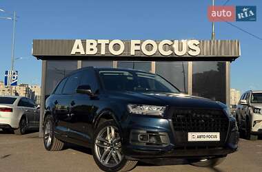 Audi Q7  2017