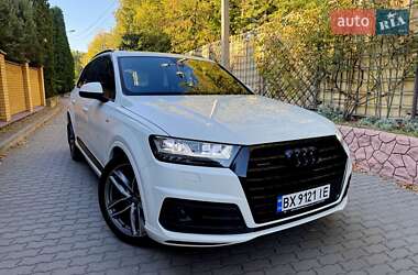 Audi Q7  2017