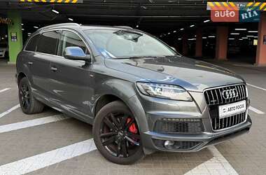Audi Q7  2014