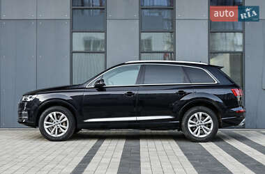 Audi Q7  2017