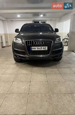 Audi Q7  2008