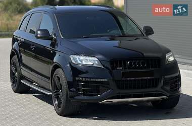 Audi Q7  2015