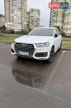 Audi Q7  2018