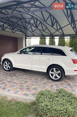 Audi Q7  2008