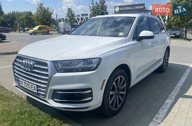 Audi Q7  2017