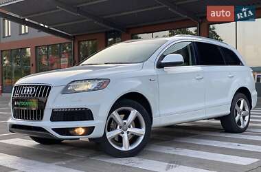 Audi Q7  2013