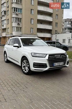 Audi Q7  2016