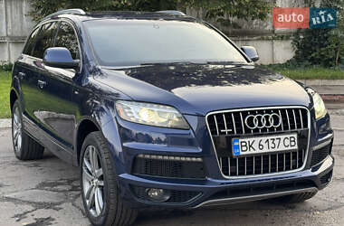 Audi Q7  2010