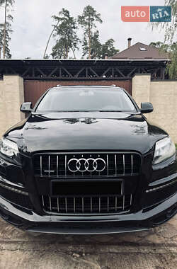 Audi Q7  2012