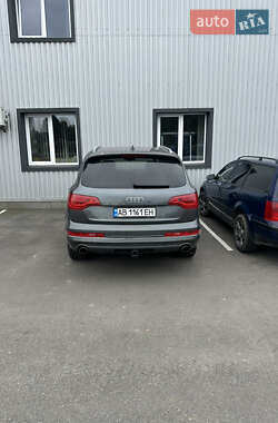 Audi Q7  2015
