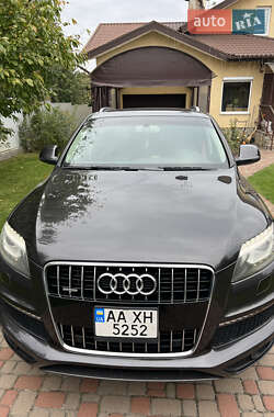 Audi Q7  2012