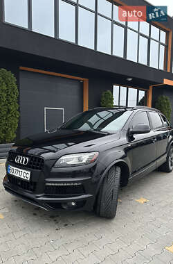 Audi Q7  2015