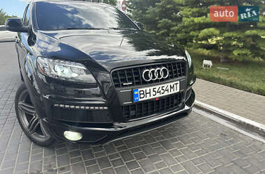 Audi Q7  2013
