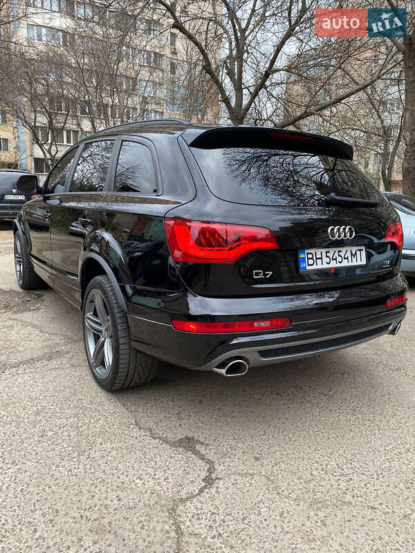 Audi Q7 2013
